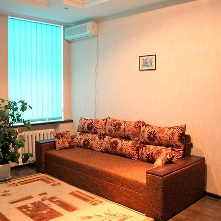 Kyivstay Sagaydachnogo Apartment Екстериор снимка